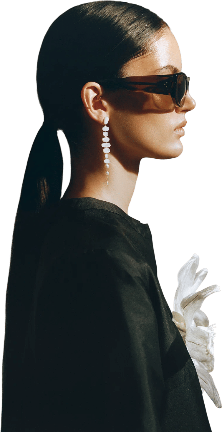 Chan Luu - Mizumi Earrings White Mother of Pearl