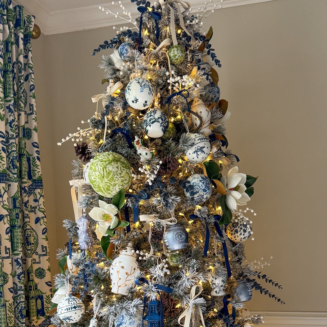 Chinoiserie Christmas 2026