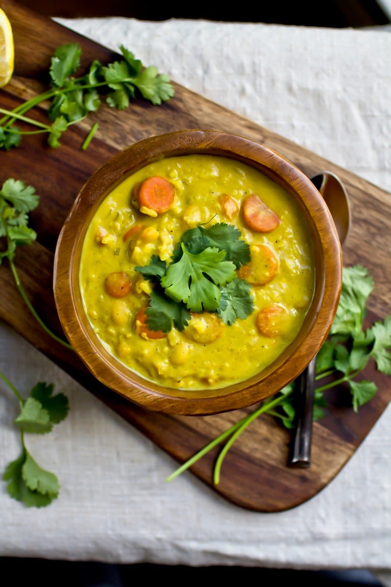 Easy Vegan Creamy Curry Rice Soup Recipe