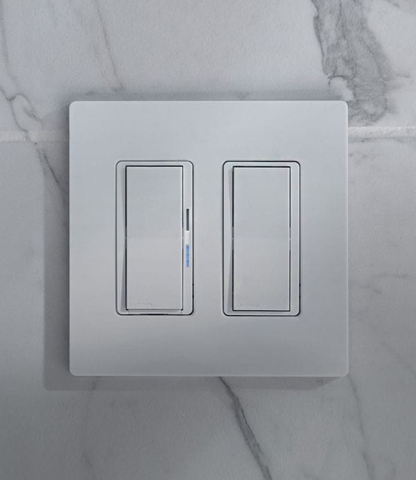 Screwless Light Plates