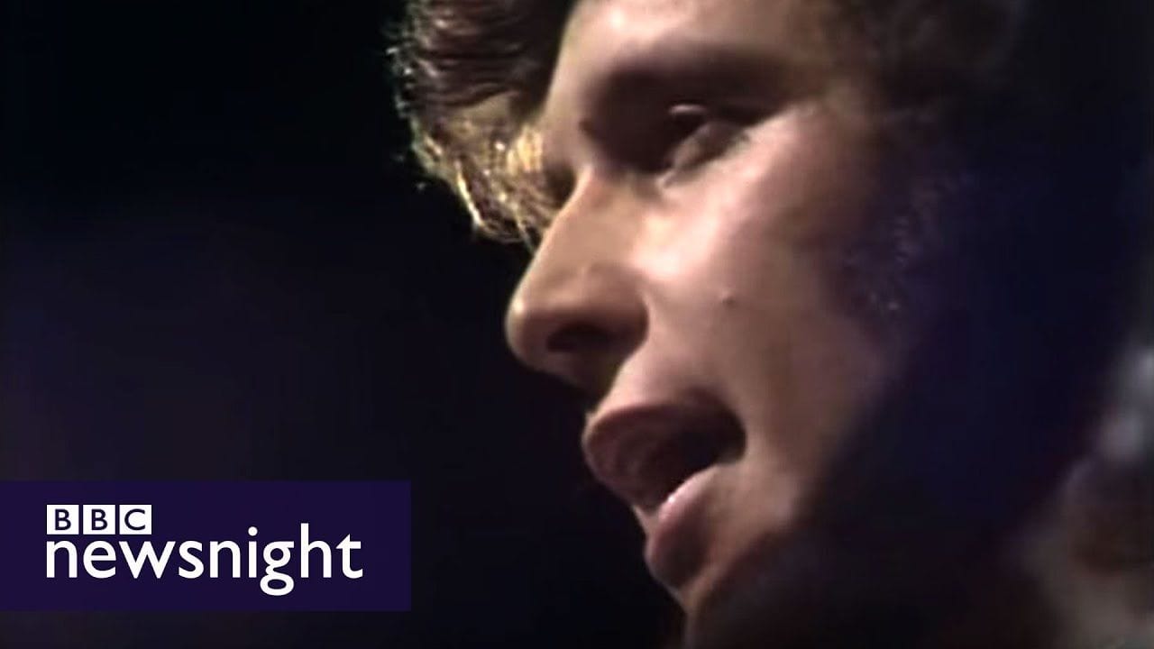 Don McLean performs American Pie live at BBC in 1972