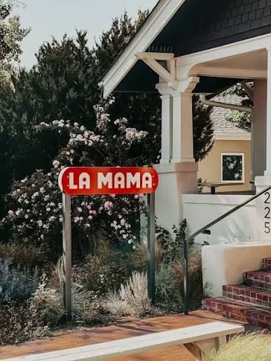 la mama