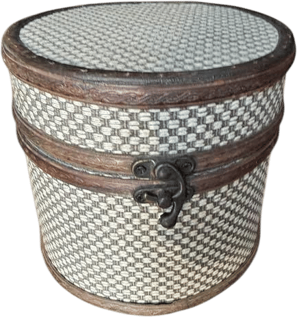 Vintage wicker box on FB marketplace
