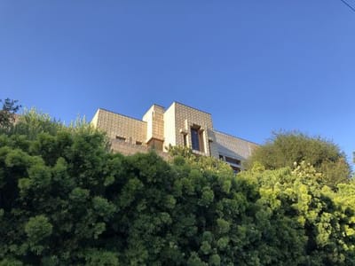 Ennis House