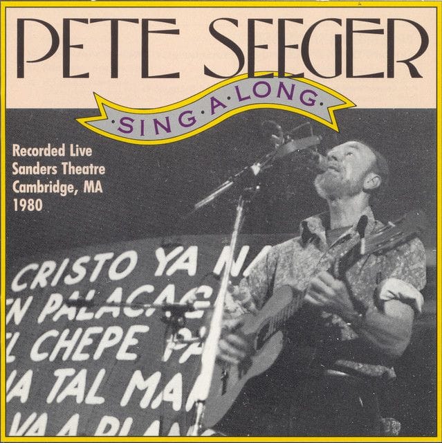 Pete Seeger sings Amazing Grace