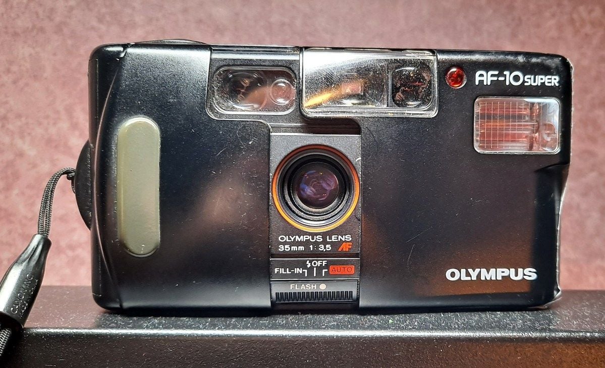 Olympus af-10