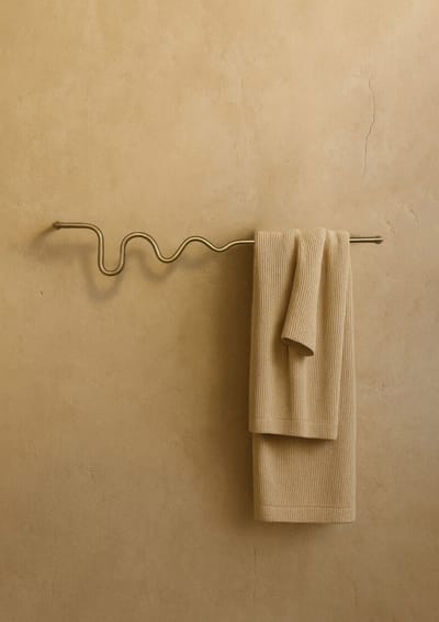 Glenn Towel Bar