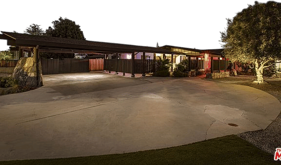 9440 Gallatin Rd, Downey