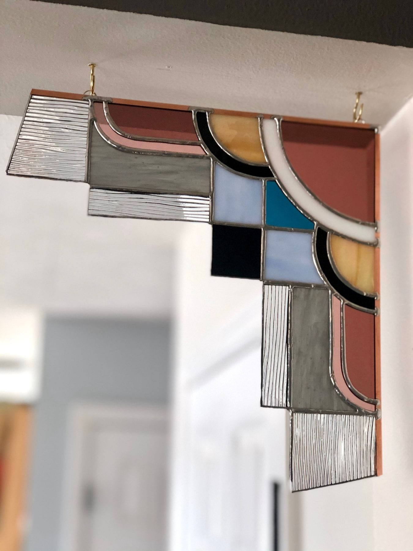 Stained Glass Art Deco Corner Piece (Alma Design)