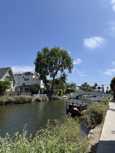 a stroll in the Venice canals