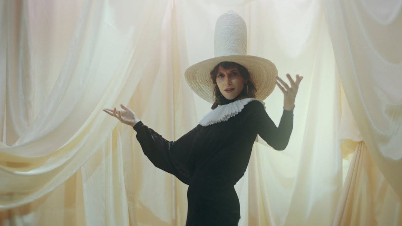 Aldous Harding - The Barrel
