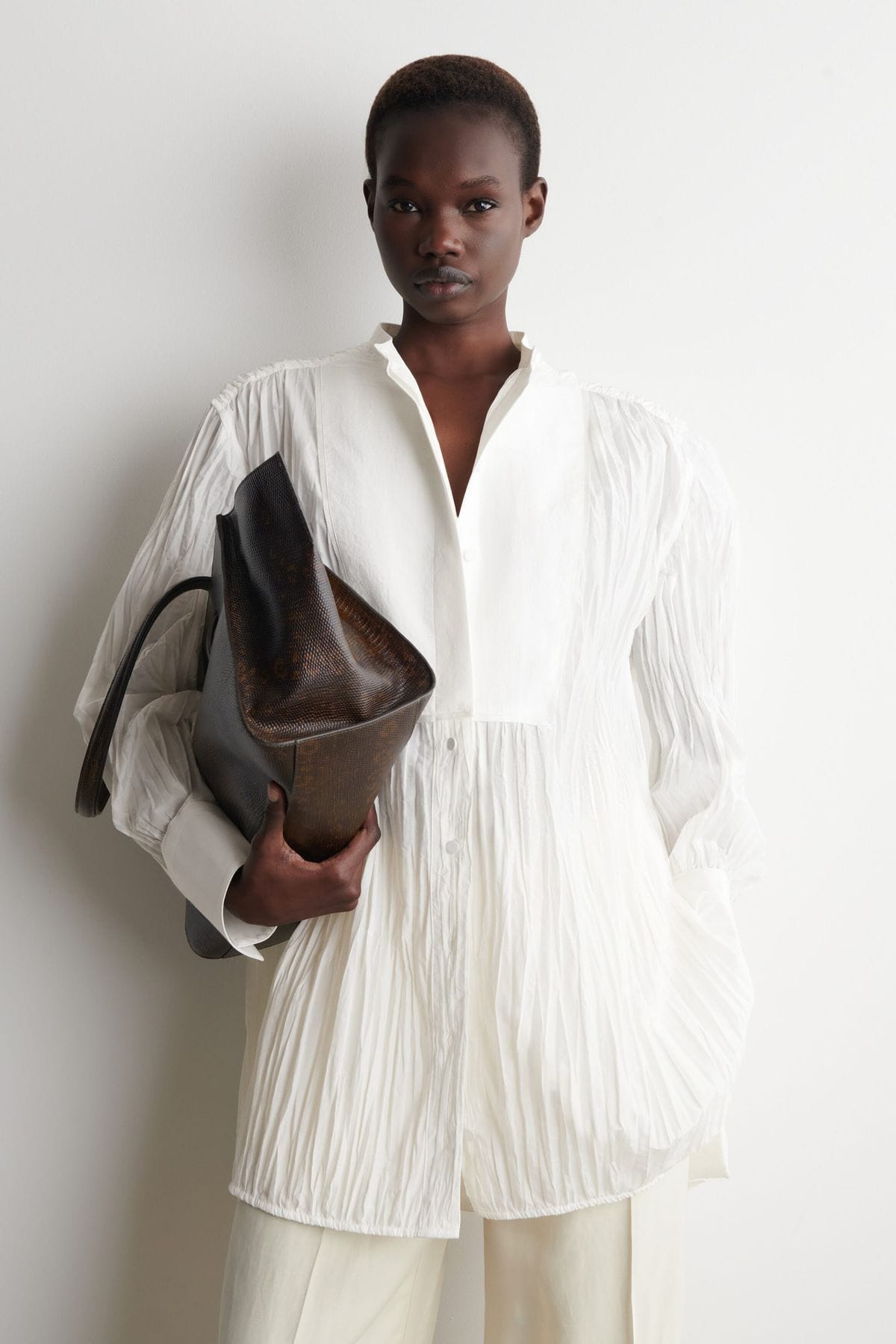 BIB-FRONT CRINKLED-COTTON SHIRT