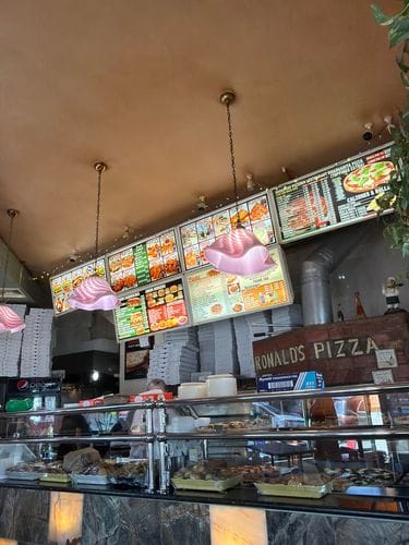 Ronald's Pizza