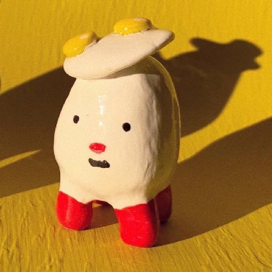 YouTuber Little Tiny Egg