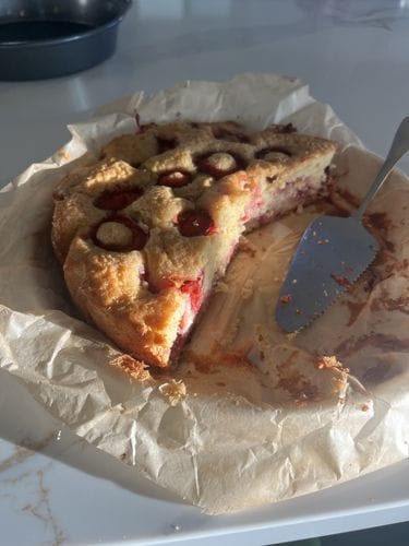 Old-Fashioned Strawberry Cake Recipe