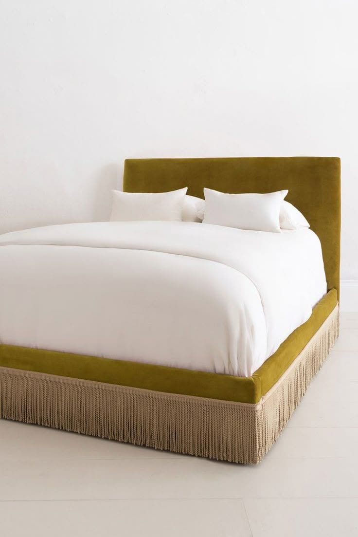 Sunday shop Georgiana bed