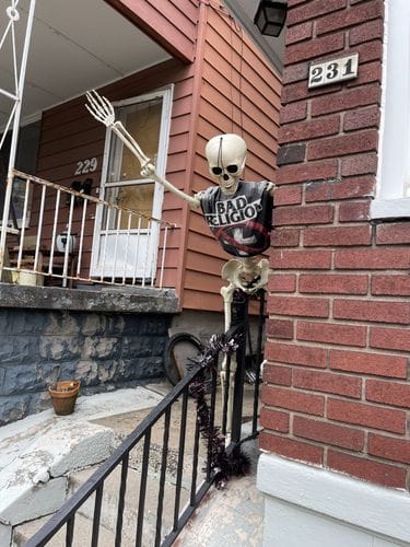 Home Depot 12-Foot Giant Skeleton
