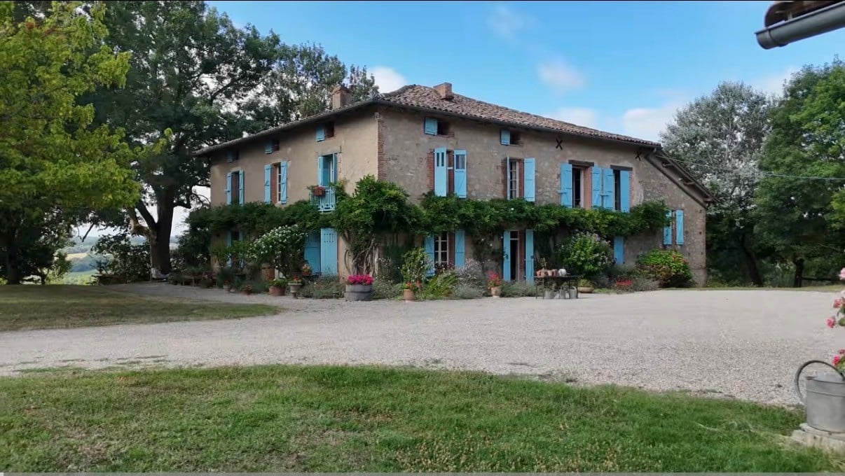Homeworthy’s YoutTube series “My Home in France” with Katherine Ireland