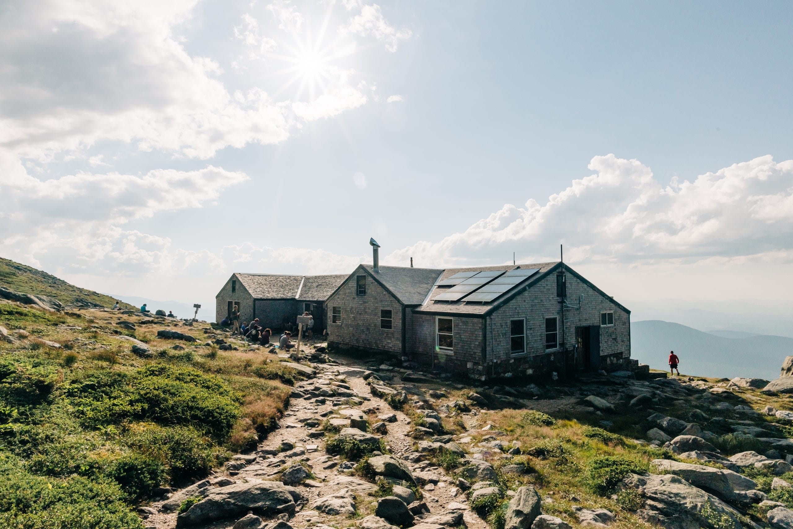 High Mountain Huts of the White Mountains (Appalachian Mountain Club)