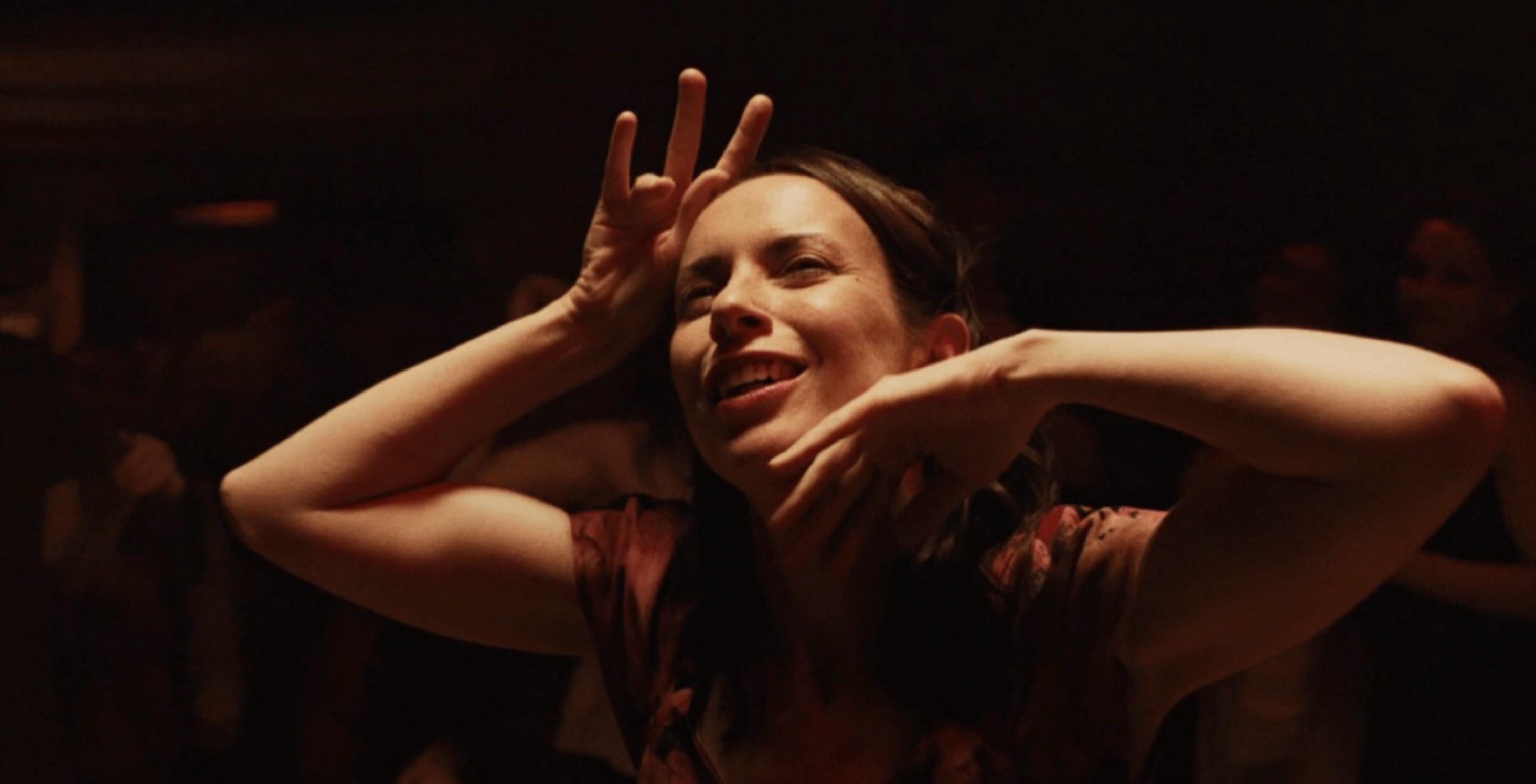 "The Rhythm of the Night" from Widow's Bay (S01E04)