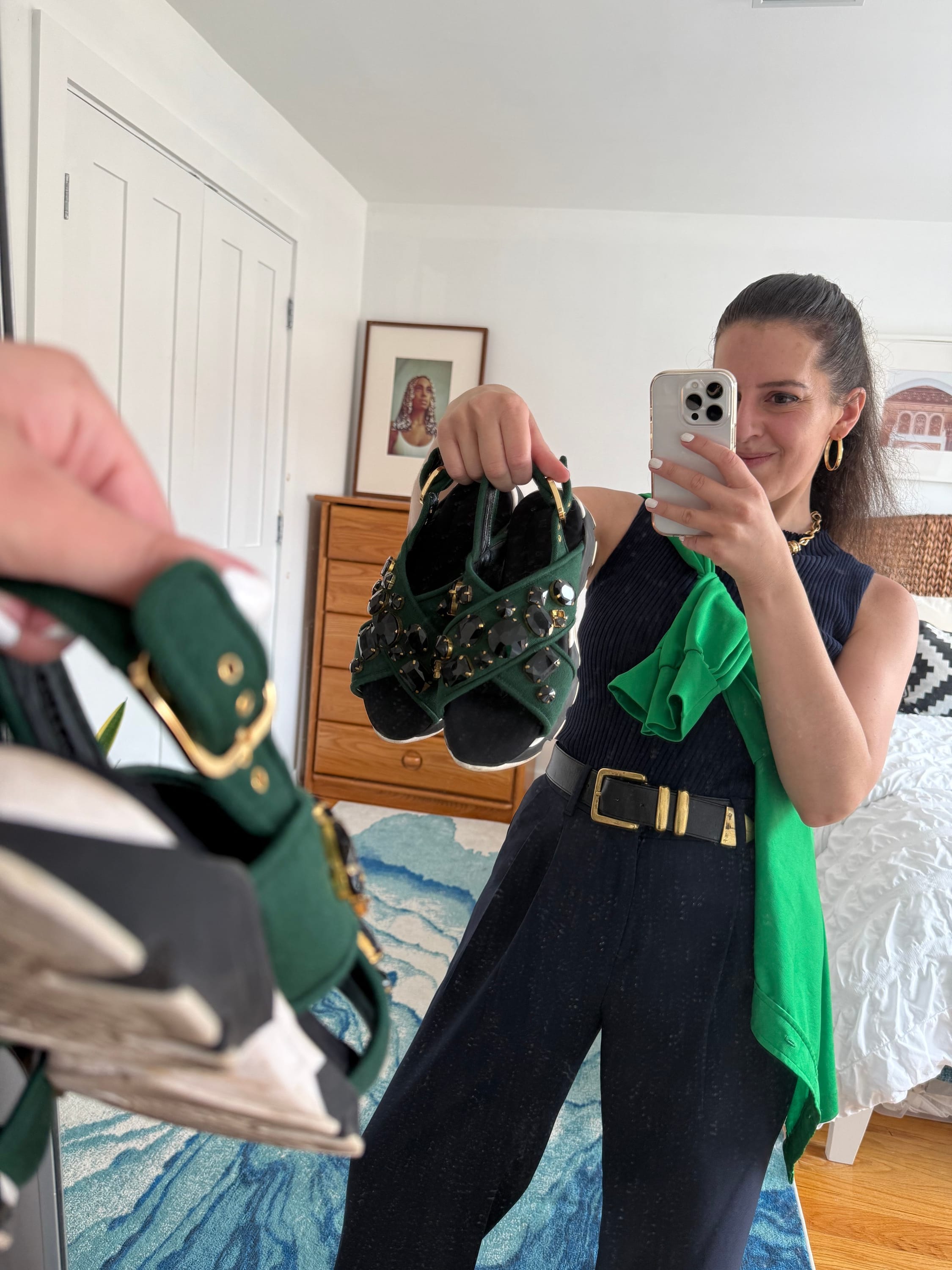 A Method For Photographing Your Fit In A Shoes-Off Home