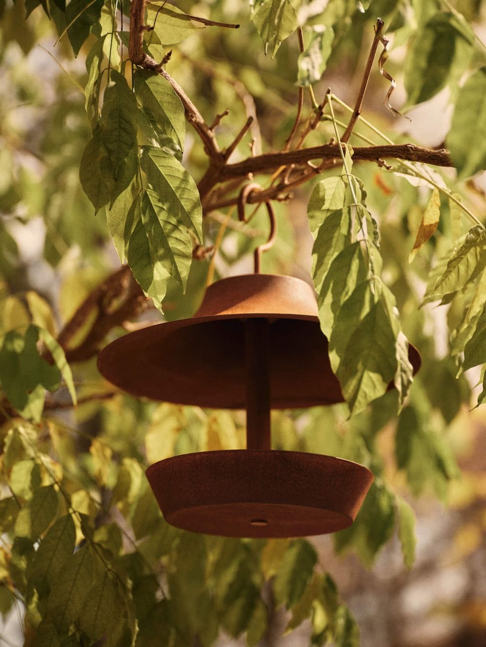 Ferm Living Cortivo Bird Feeder (Rust)