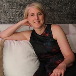 Stephanie Marks