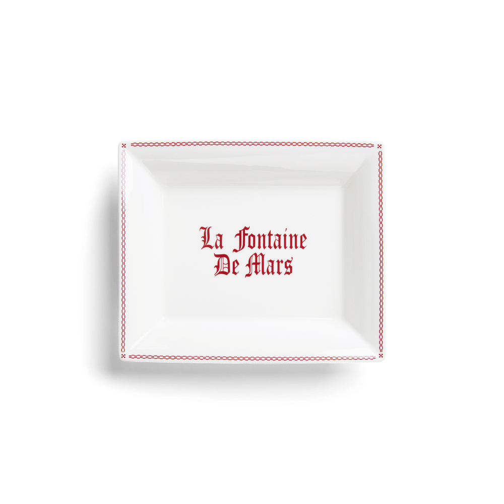 The Porcelain Tray, La Fontaine De Mars