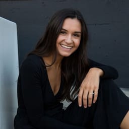 Taylor Thomas