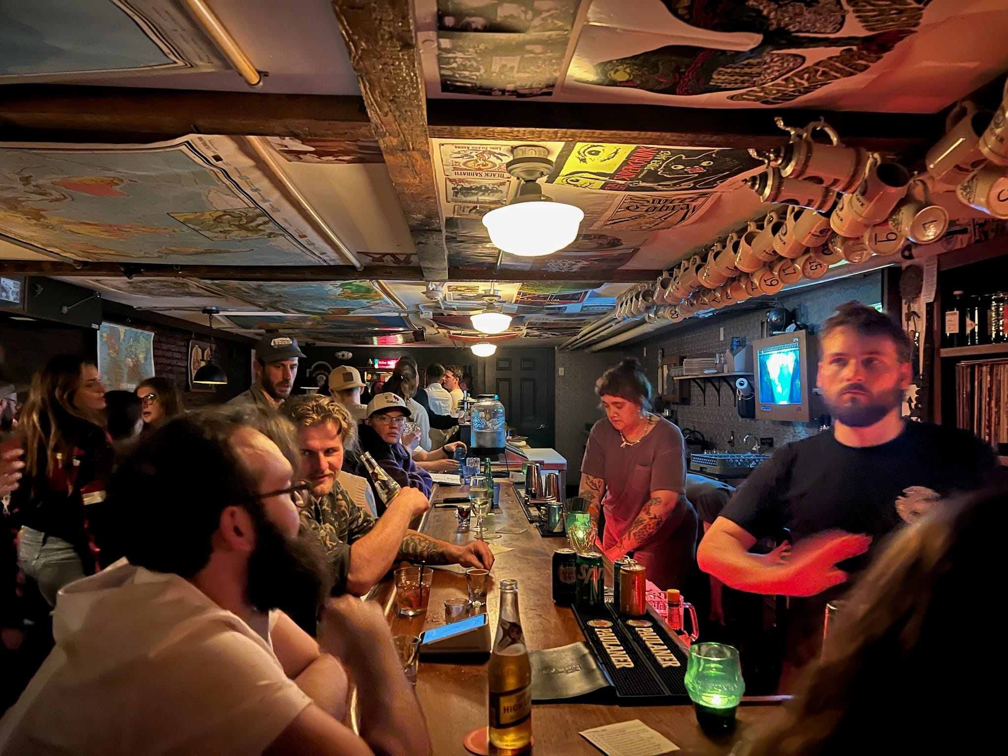 maps bar
