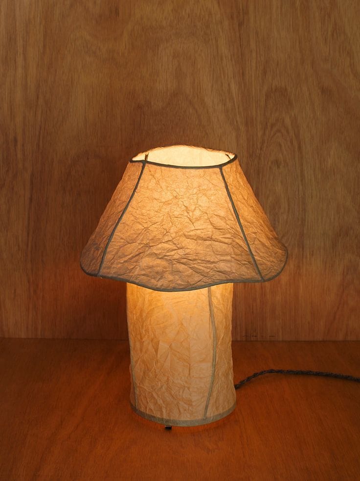 Original Lira Lamp