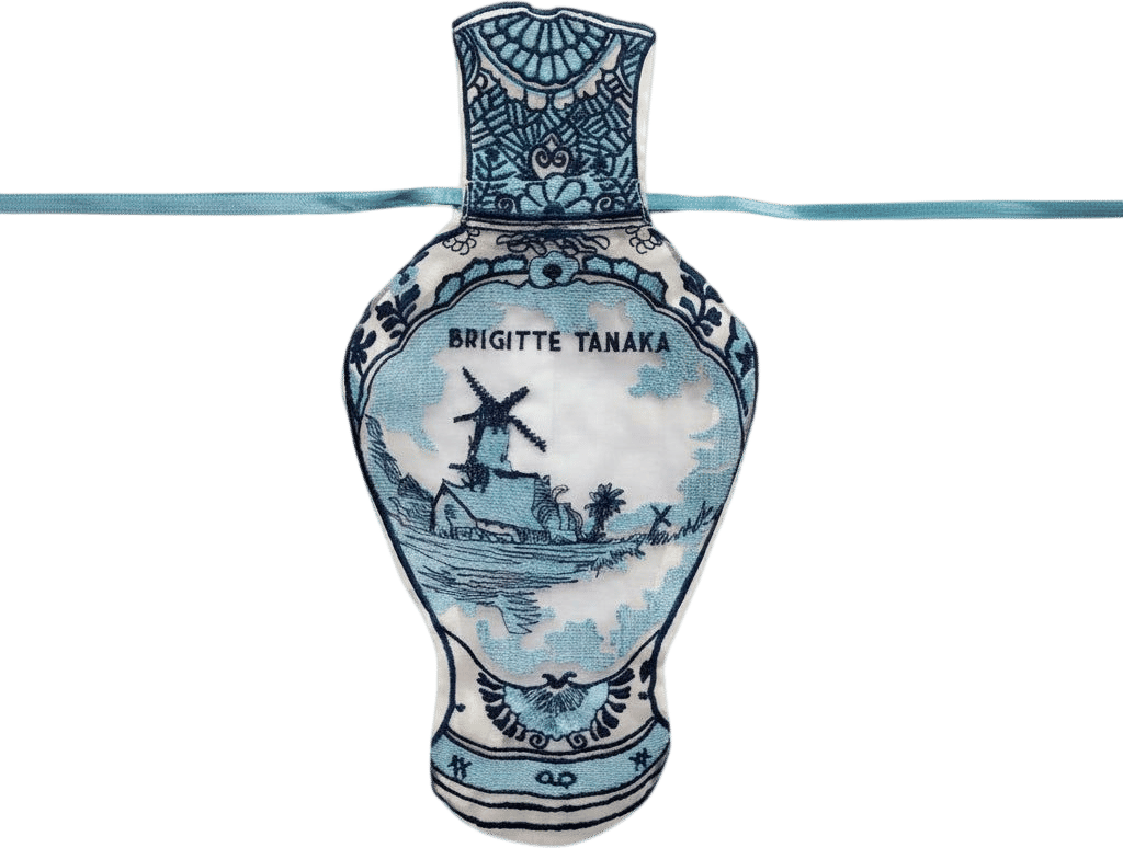 Brigitte Tanaka DELFT VASE- Organza bag