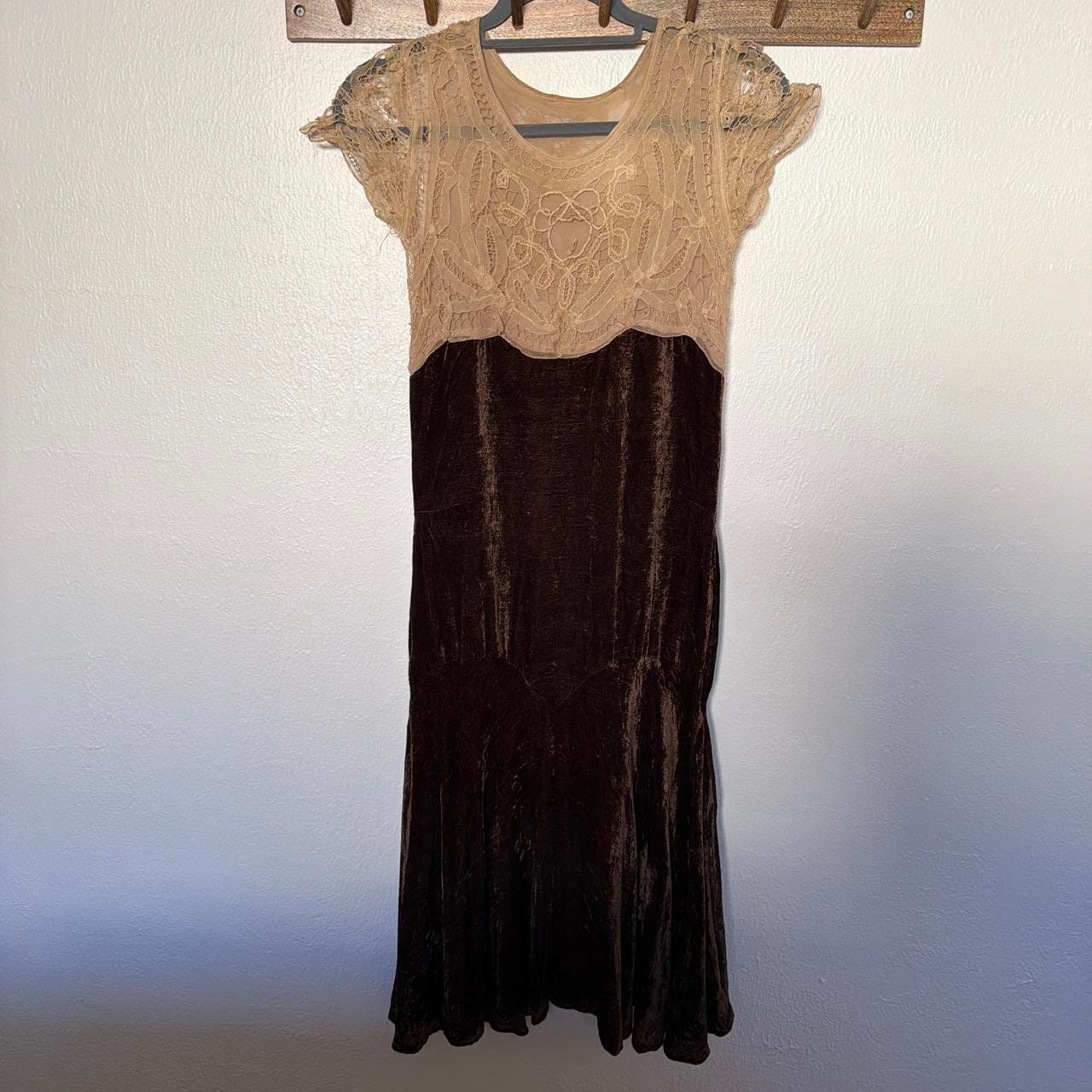 1920s Velvet Dress