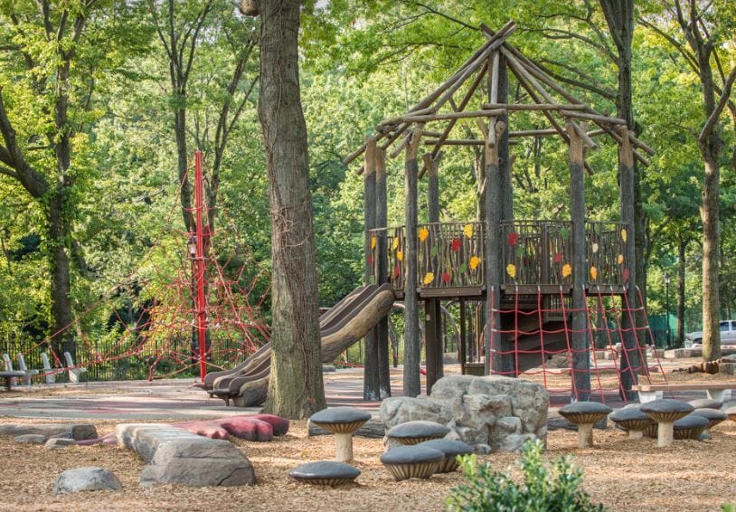 discovery playground, riverside park