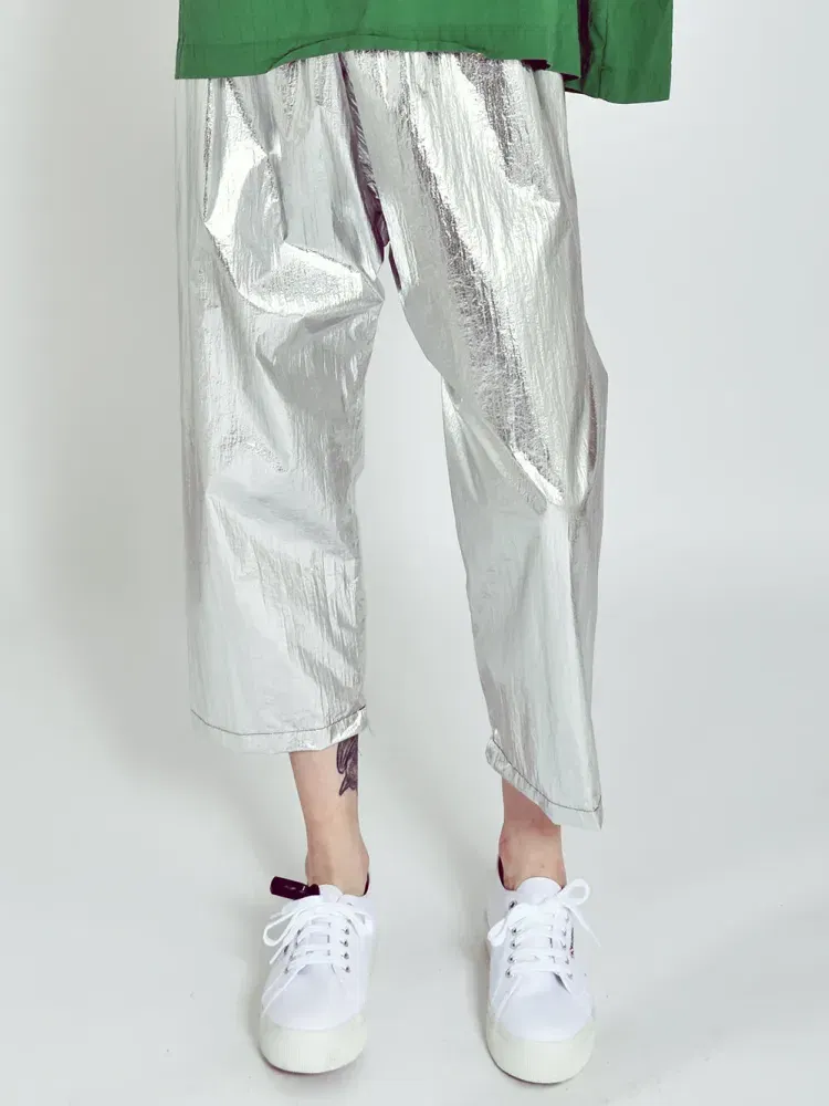 Unisex Silver Nylon Cropped Pants