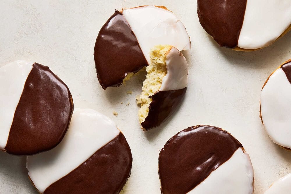 Recipe: Perfect Black and White Cookies