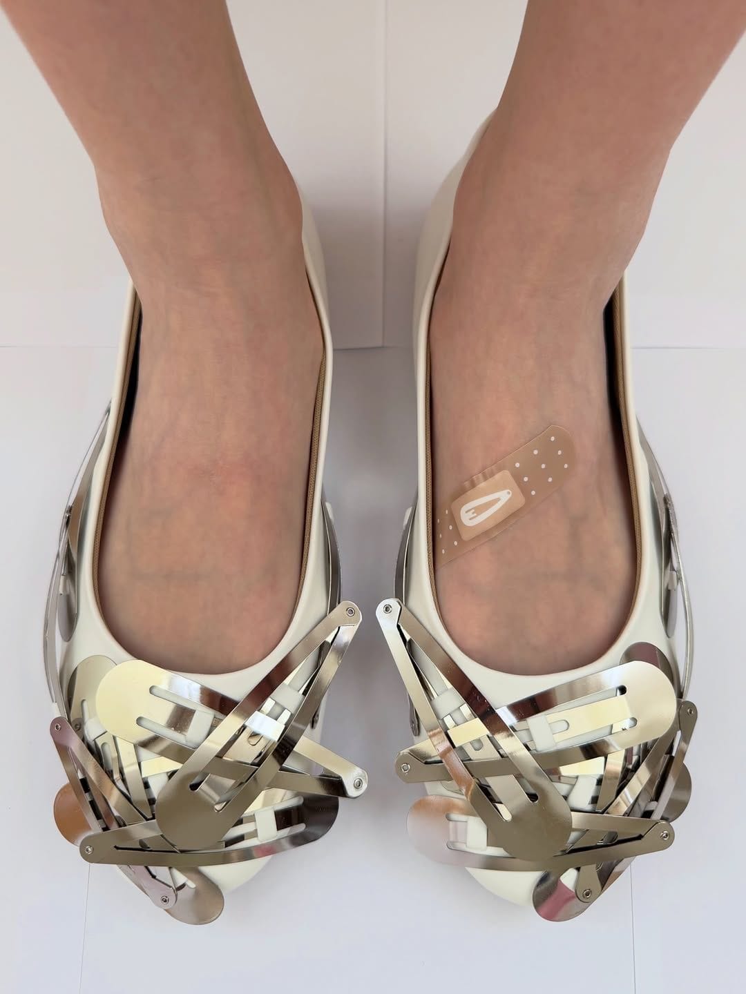Maelin hair clip flats with hair clip bandage