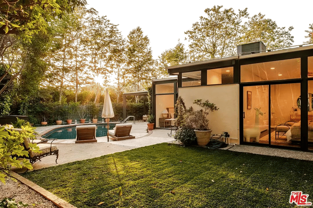 1151 Angelo Dr, Beverly Hills