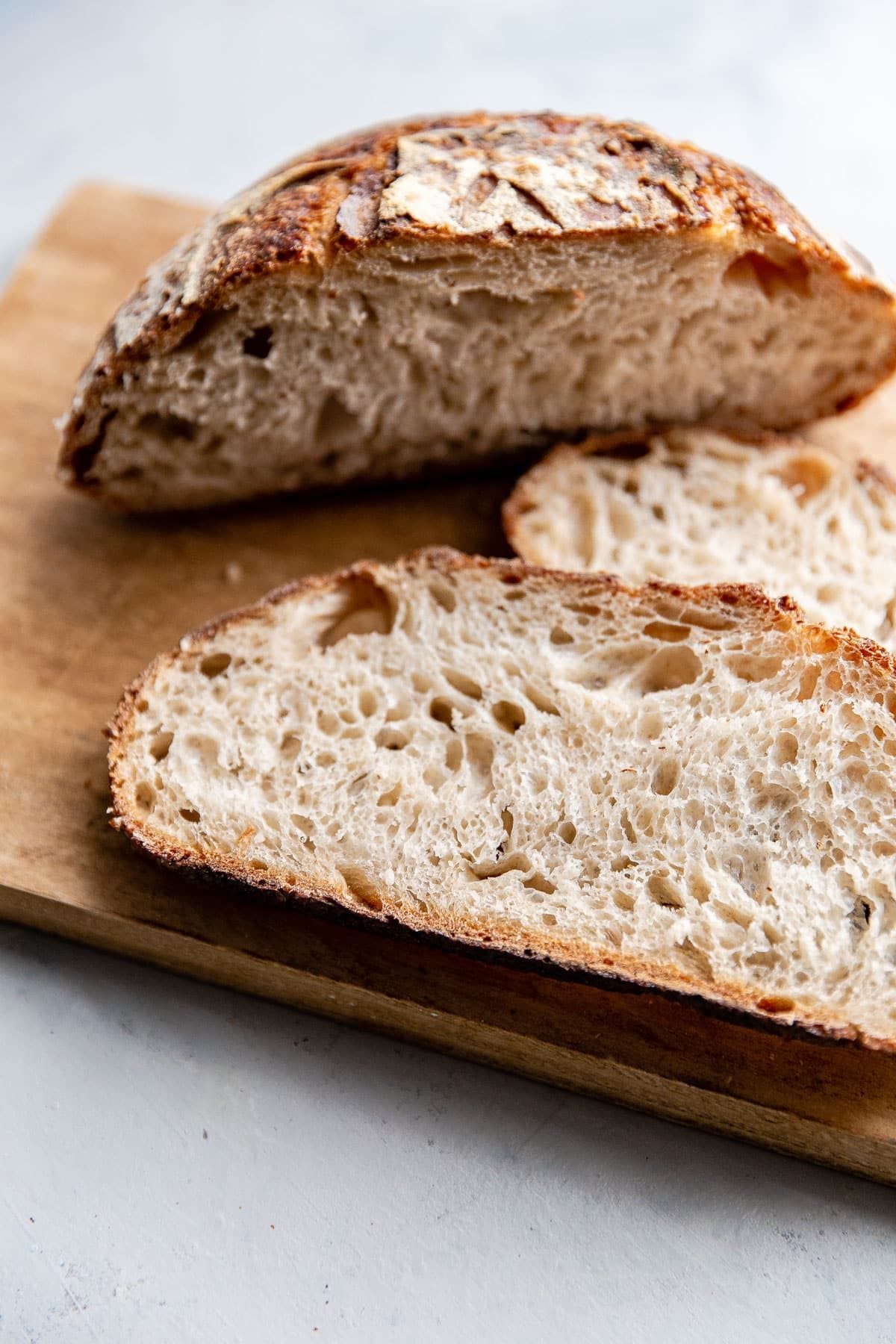 slicing and freezing good bread