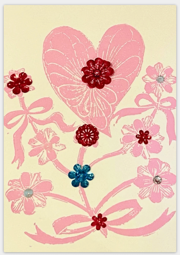 Minnieolga Pink Heart Flower