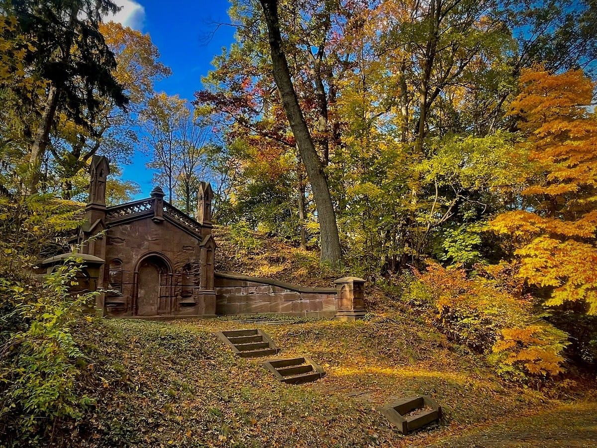 Mount Hope Cemetery