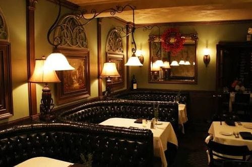 Valley Inn Martini Bar