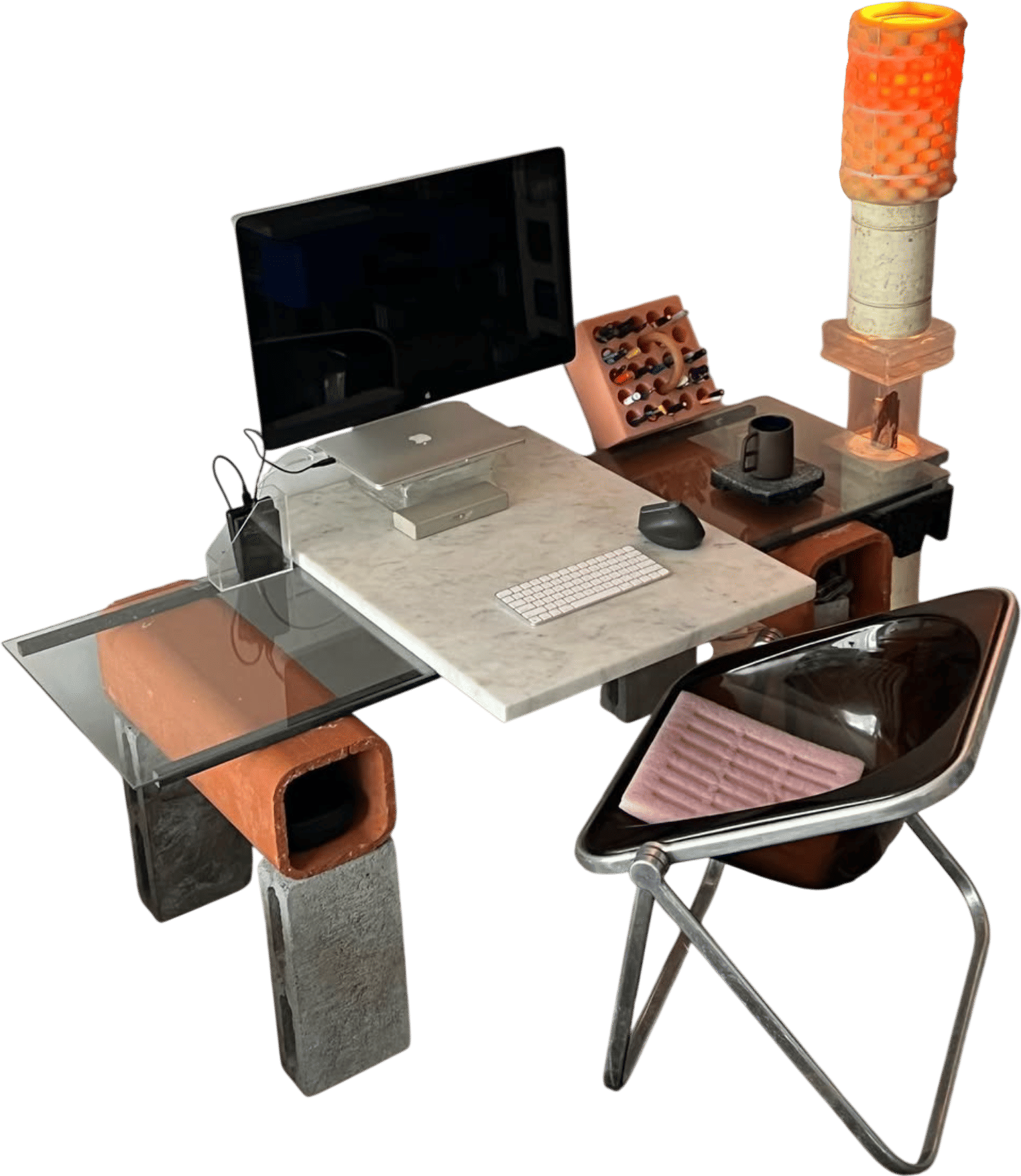 the many desks of fysal