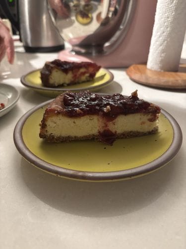 maka’s Serbian cherry cheesecake