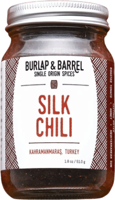 Burlap and barrel silk chili