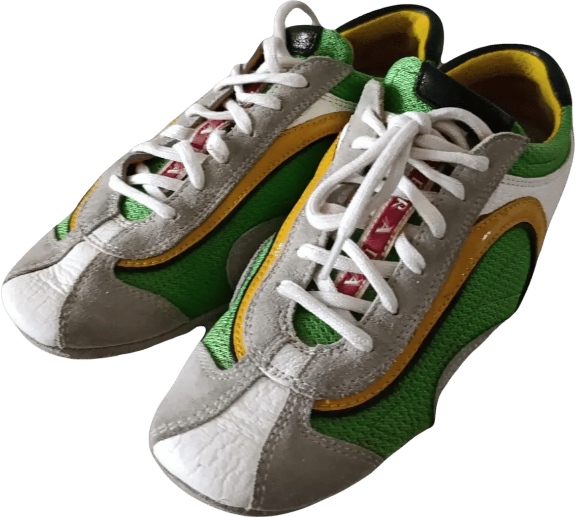 Collapse leather trainers