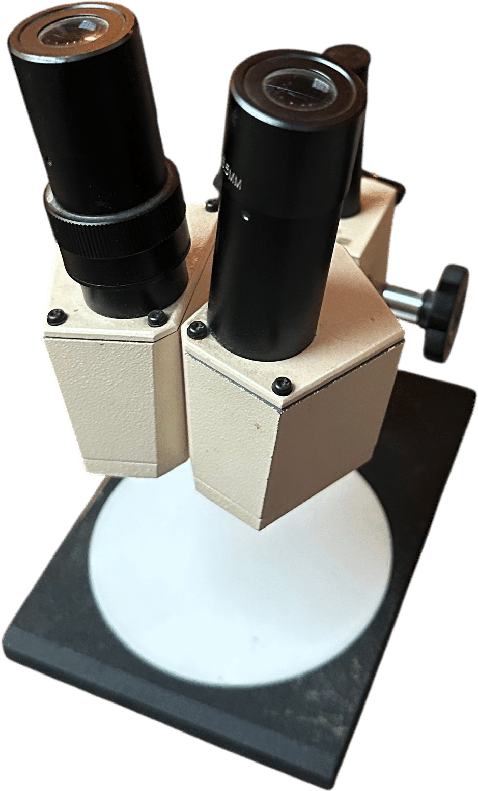Microscope