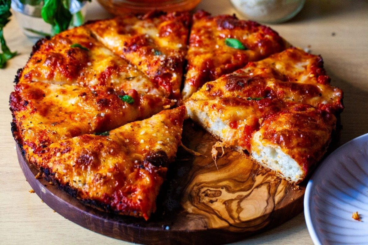 Foolproof Cast Iron Pizza Recipe
