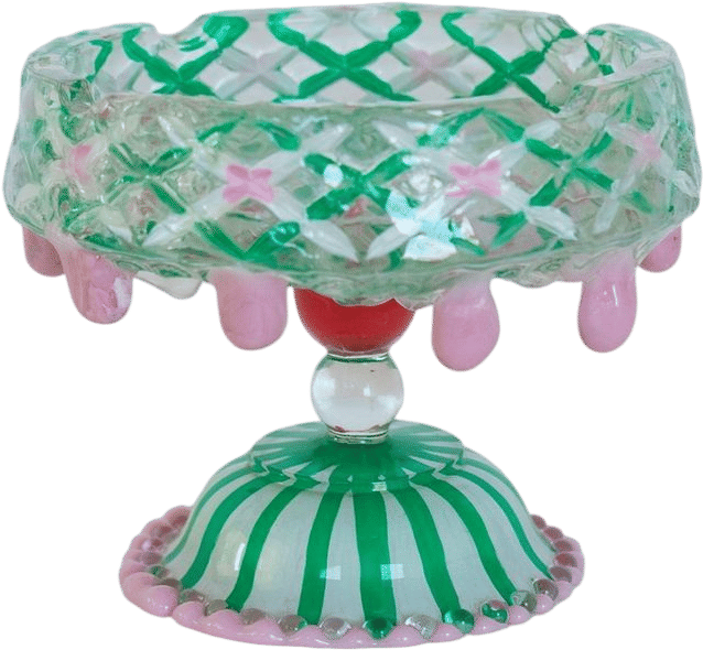 Grassy Ashtray (Adrienne Antonson)