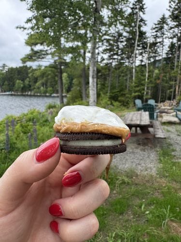 peanut butter & fluff oreo